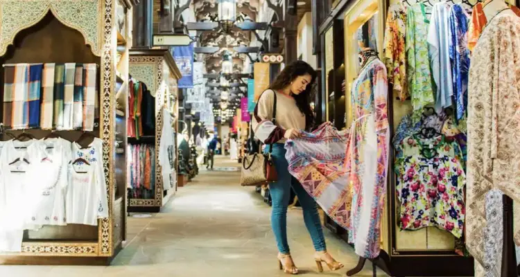 Dubai-Wholesale-Fabric-Market-Your-Ultimate-Buyer-Guide.jpg
